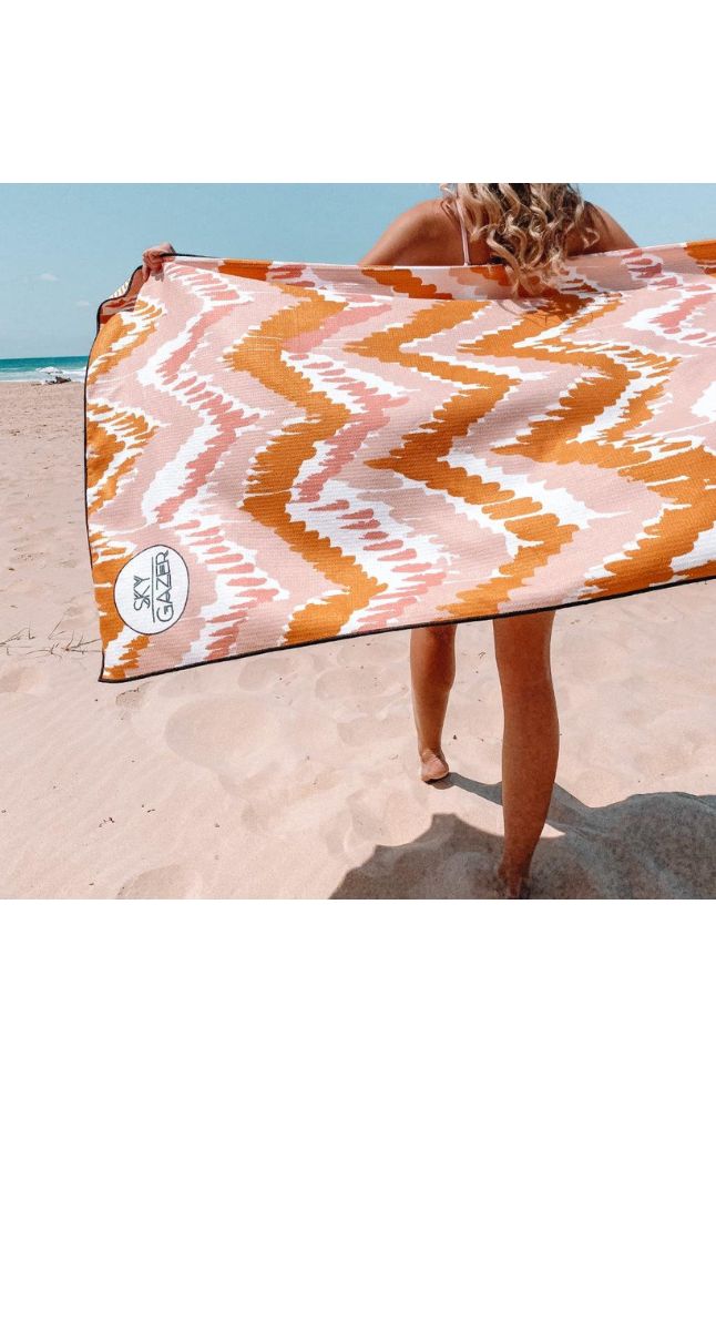 Sky Gazer Luxury beach Towel in Pouch - Airlie