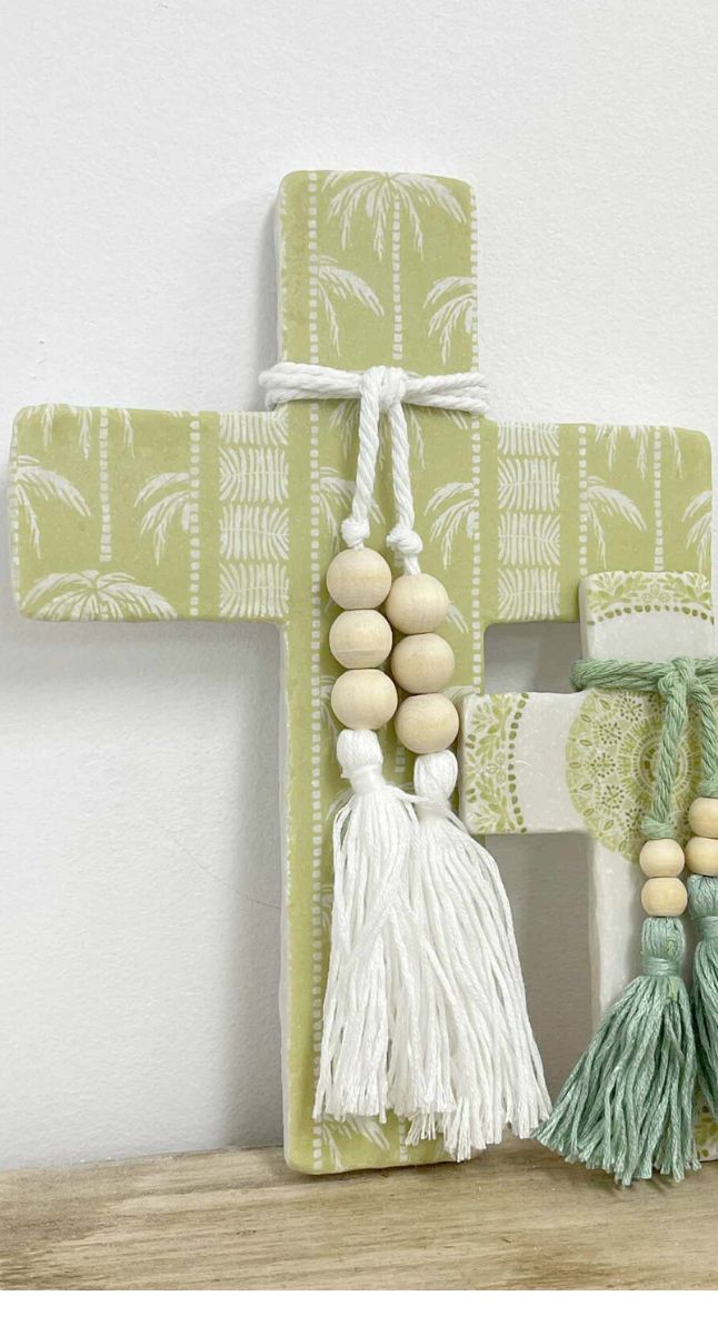 Cross Lrg Tribal Coastal