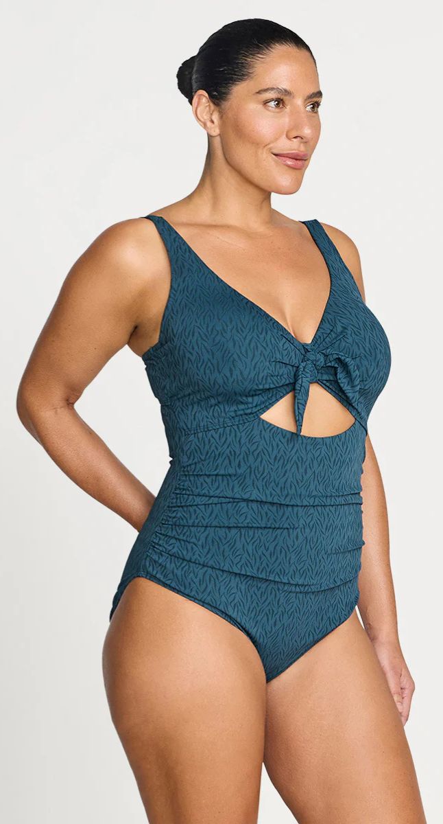 Minque Cezanne D/DD Underwire One Piece