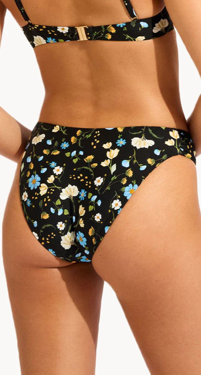 ModernRomance High Leg Ruched Side Pant