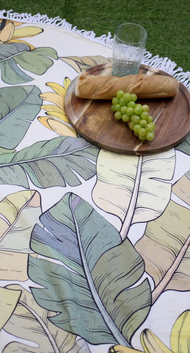 Round Beach Towel Bananarama