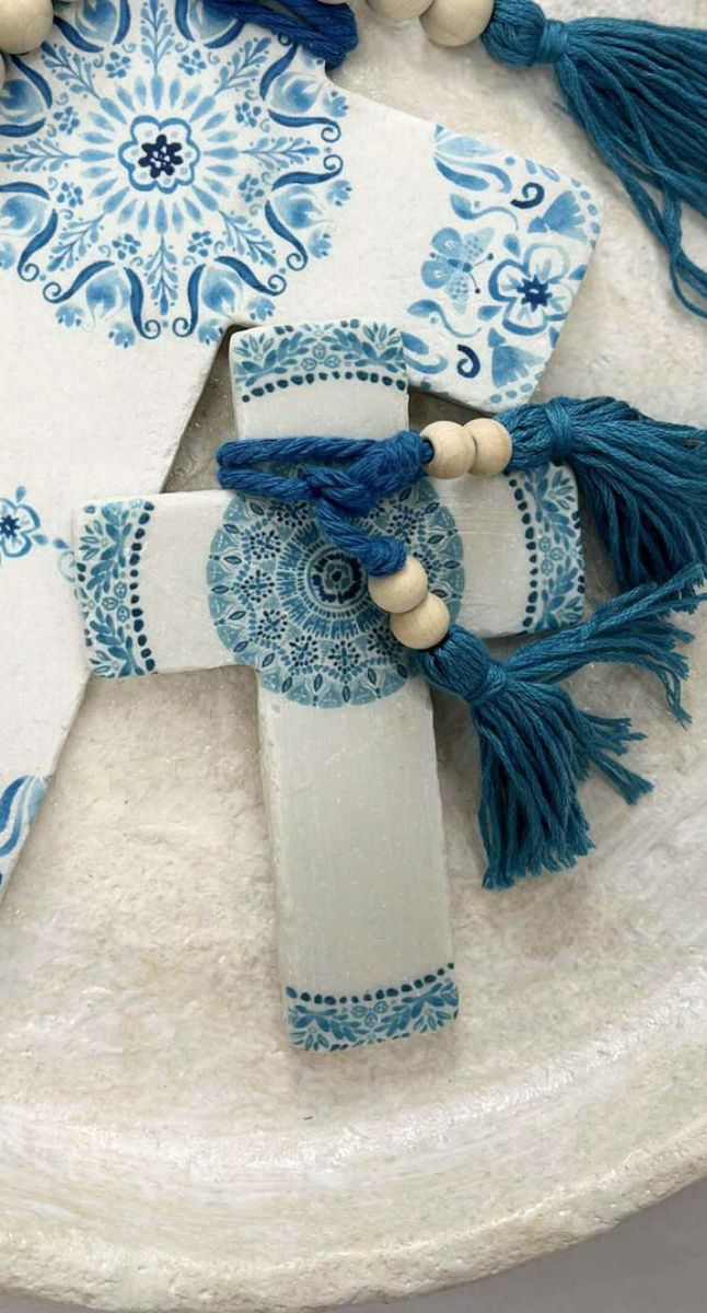 Cross Sml Mandala Poetry Blue